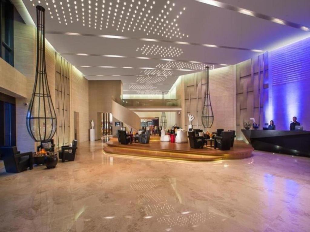 Himalayas Qingdao Hotel Zewnętrze zdjęcie