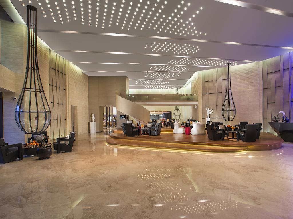 Himalayas Qingdao Hotel Zewnętrze zdjęcie